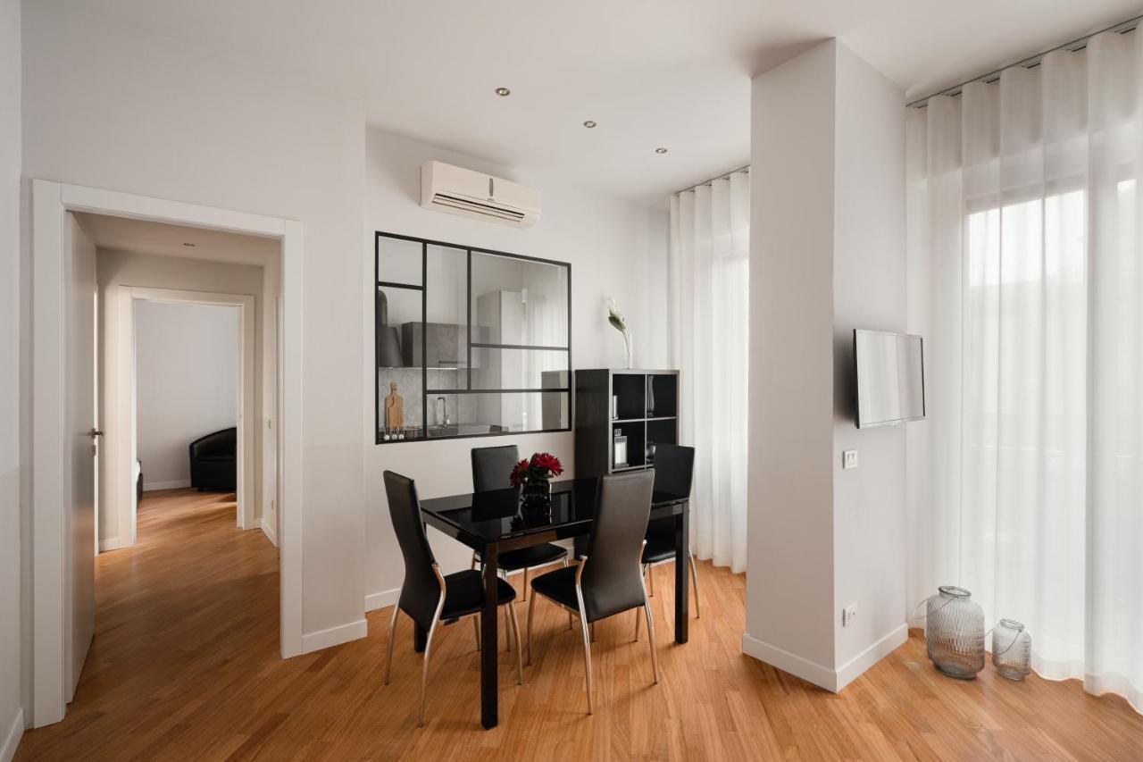 Deluxe Central Apartment Бергамо Екстериор снимка